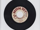 UMAN RITES/I WON'T CRY   -  RONNIE DAVIS ( REGGAE ROOTS 7