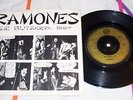 THE RAMONES THE BLITZKRIEG BOP 6078 601