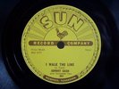 JOHNNY CASH SUN 241- 78 RPM get rhythm / i walk the line Graded E (very clean )