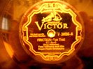 78 RPM-Fess Williams Royal Flush Orch-Victor V38056-Here 'Tis-Friction