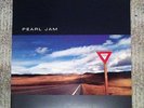 RARE PEARL JAM YIELD LP VINYL RECORD VEDDER OUT OF PRINT