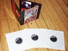 GRATEFUL DEAD - 1990 NM multi-fold-out TRIPLE 3-LP 