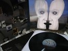 PINK FLOYD DIVISION BELL GATEFOLD BLUE VINYL BLACK SMOKE EFFECT + INNER STUNNING