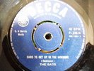 THE BATS - HARD TO GET UP IN THE MORNING 7