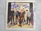 UNDERTONES - FULLY SIGNED/AUTOGRAPHED IT'S GONNA HAPPEN PUNK/NEW WAVE