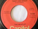 THE BEATLES Twist and shout VG++ ORANGE Capitol 72146 CANADA RARE 45 Vinyl