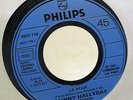 45T sp PROMO JOHNNY HALLYDAY - la peur + je suis victime de l'amour- trés rare