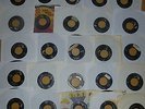Konvolut 32 Elvis Presley Singles 45 rpm original Dog on Top/Side US alle P-Vg++