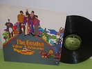 LP THE BEATLES Yellow Submarine, ALBUM 1969 [France] Apple PCS 7070 [Sticker]