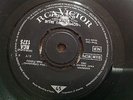 MISPRESS LABEL ELVIS PRESLEY KISS ME QUICK/SOMETHING BLUE RCA 1375