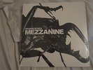 MASSIVE ATTACK - MEZZANINE DOUBLE VINYL 33RPM LP NR MNT