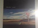 Pearl Jam Yield 1st Edition Vinyl Die Cut Cover USA Epic Mint E68164 1998