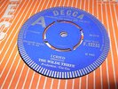 THE WILDE THREE: WELL WHO'S THAT/ I CRIED: DECCA DEMO:JUSTIN HAYWOOD:MOODY BLUES