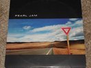 PEARL JAM - Yield vinyl LP Original Pressing OOP RARE not white given to fly