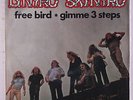 LYNYRD SKYNYRD: Free Bird / Gimme Three Steps 45 (Italy, PS, disc close to M-)