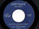 Surf 45 TORNADOES Bustin' Surfboards/Beyond The Surf Aertaun HEAR