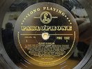 THE BEATLES PLEASE PLEASE ME UK MONO BLACK GOLD PARLOPHONE LP PMC1202 1N/1N CLIP