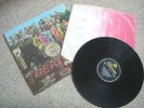 BEATLES LP.'SGT PEPPER'. 140 GRAM  MONO. 1ST PRESS  RED/WHITE INNER..-1/-1 1ST