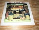 5 signed autographs  / THE DOOBIE BROTHERS  RECORD LP