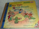 Vintage Disney's Snow White 78 Records  RCA VICTOR - 2 Record Set & Picture book