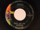 Eddie & The Showmen (surf inst. 45) SCRATCH / SQUAD CAR   VG-