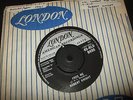 Robert Knight 'Free Me' UK London American (45-HL-D 9496) 1961 EX/CS