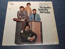 BEATLES YESTERDAY AND TODAY CAPITOL ORIGINAL 1966 T-2553 MONO RIAA 3 SHRINK NM