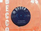 Vinyl Single - The Rockin' Berries - Itty Bitty Pieces - 1963
