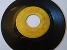 The Hesitations - Is This The Way To Treat A Girl - Northern Soul US - Listen