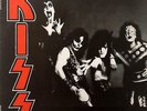 KISS - STONED IN PARIS (1 LP BLACK COVER W/RED LETTERS)