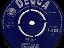 GOLDIE & GINGERBREADS - THE SKIP - 1965 MOD DANCER UK 45 + GIRL GROUP FLIP -HEAR