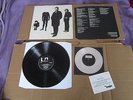 THE STRANGLERS Black & White RARE 1979 UK 1ST ISSUE LP & MISPRESSED BEIGE 7