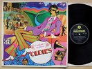 BEATLES A COLLECTION OF BEATLES OLDIES (MONO) LP YELLOW AND BLACK LABEL AND SOLD