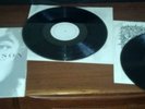 MICHAEL JACKSON - INVINCIBLE Original 2001 2xLP Vinyl E2-69400 PROMO Copy RARE