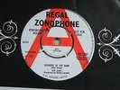 THE MOVE FLOWERS IN THE RAIN 45 DJ DEMO UK REGAL ZONOPHONE 1967