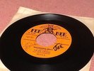 THE DEL VIKINGS  WHISPERING BELLS  FEE BEE RECORDS  DOOWOP 45