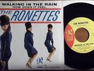 THE RONETTES - WALKING IN THE RAIN / HOW DOES IT FEEL - PIC SLEEVE + 45 - EX