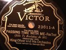 HOT 1920s JAZZ 78 RPM KING OLIVER Victor 23011 Passing Time/Whats the Use E E-