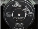 The Beatles - I Feel Fine - *NEAR MINT* UK 1964 1st Press Parlophone 45 & Cover
