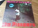 Pioneers LP Battle of the giants UK Trojan 1st press NEAR MINT VINYL