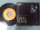 David Bowie - Knock on Wood (Dall'Album David Live) - Vinile Nero 45 Giri