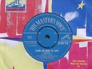 JOHNNY KIDD: HURRY BACK TO LOVE/I WANT THAT