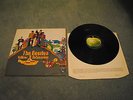 THE BEATLES YELLOW SUBMARINE LP RED LINES PINCHED SPINE APPLE INNER