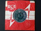 ELVIS PRESLEY CRYING IN THE CHAPEL RARE 1965 RCA VICTOR DEMO ONLY UK PRESSING