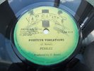 PEBBLES - Positive Vibrations 7' ARAWAK  EX Listen