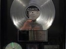 ACDC Back in Black US Music RIAA Award platin Schallplatte goldene