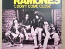 RAMONES Don't Come Close / I Don't Want You 7