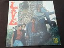 Love - 1st Album - Elektra Gold Label 1966  mono  with Arthur lee