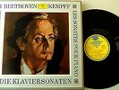 Wilhelm Kempff: Beethoven- Complete Piano Sonatas Nos 1-32 / DGG 11 LP Box