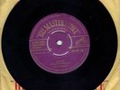 Elvis Presley - HMV RIP IT UP .. 45 POP 305 ..GOLD single. NOT BAD .(see scans)